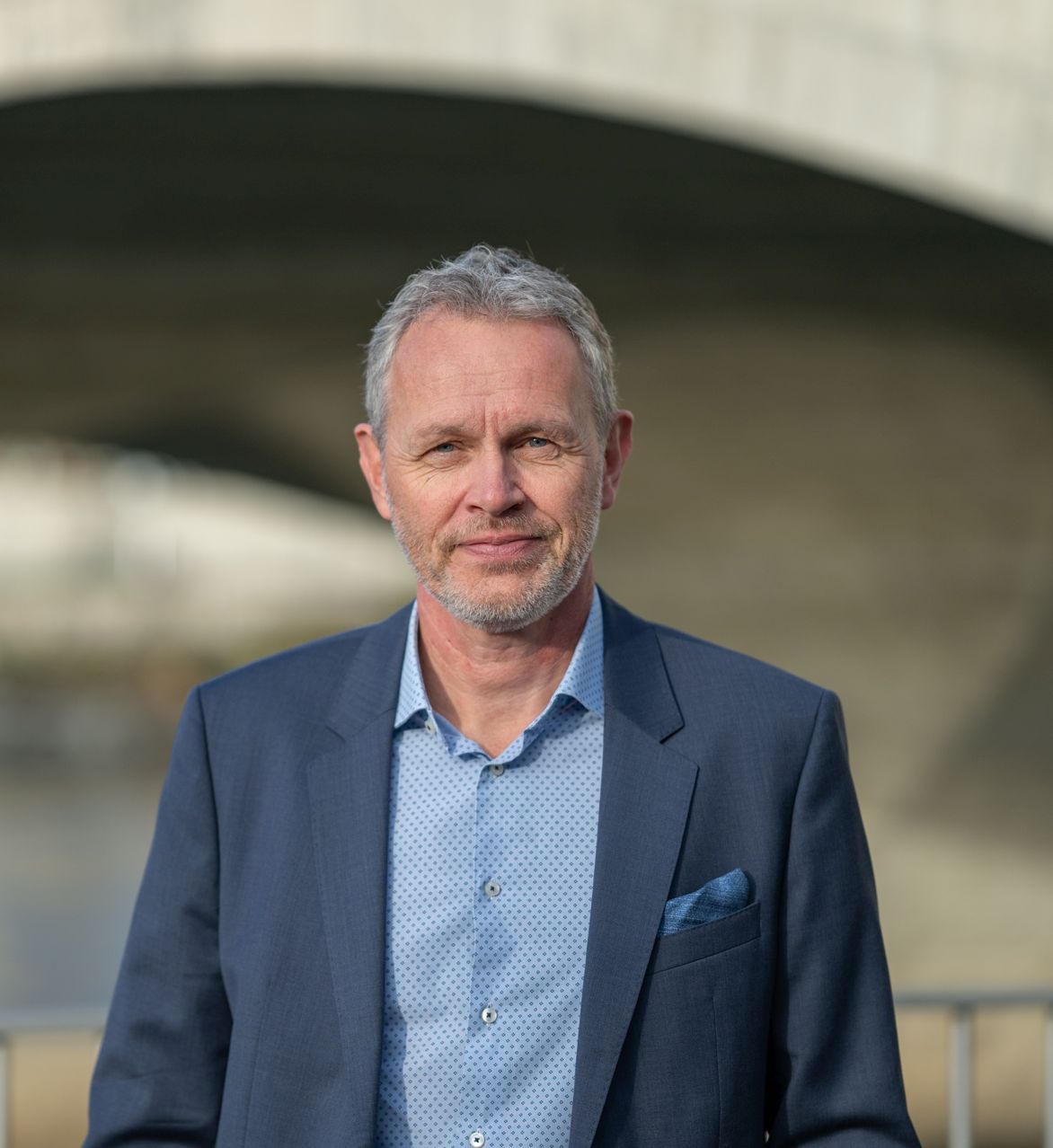 portrait roger graber